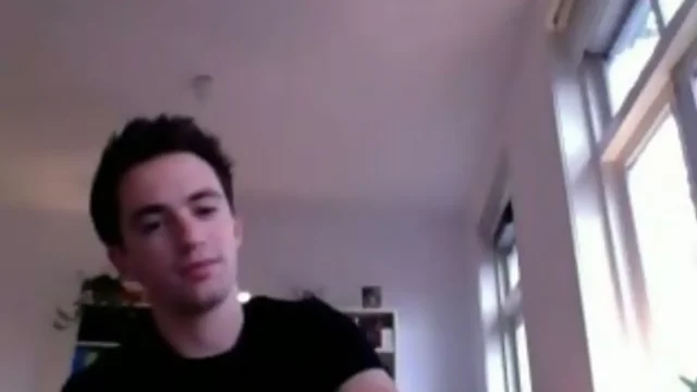 chatroulette straight male feet - pretty straight guy
