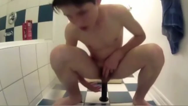 A Super Cute Barely Legal Twink Fucks an Experienced Twink