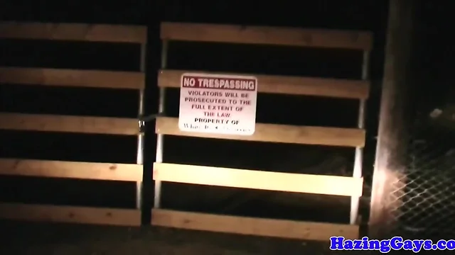 Straight pledges dicksucking in car