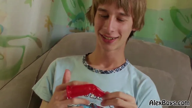 Experience HD Gay Porn with AlexBoys: Blowjobs, Fisting, Handjobs, and Twinks!