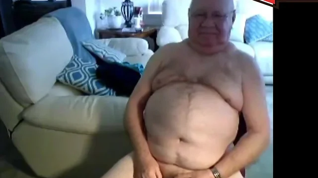 Witness Daddy`s Intimate Pleasure: Amateur Gay Solo Masturbation