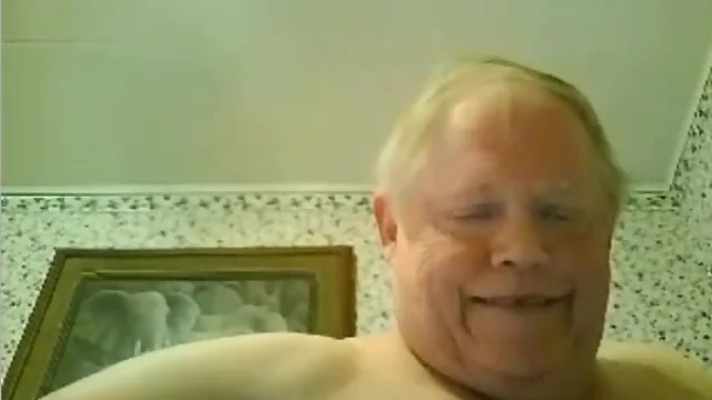 Chubby old man masturbating off on the bed