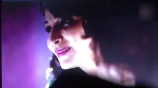 Gandi baat-flora saini