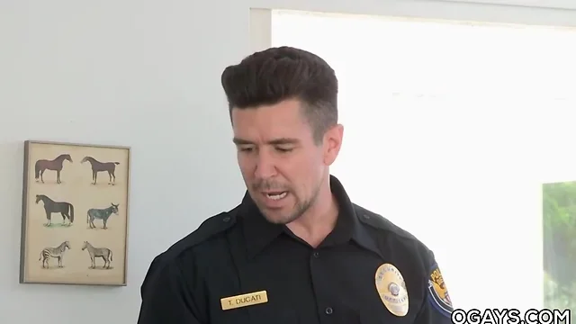 Gay cop trenton ducatti fucks a teenager dude
