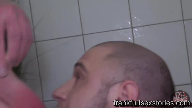 Pizza teenager delivers pizza and gets banged by colossal fat penis