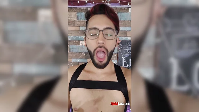 Young Latin Paisa`s Uncut Big Cock & Cockring: Fetish-filled Cumshot Awaits!