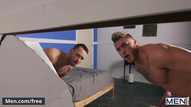 Excited hunks kit cohen, william sperm, jason vario love gay threesomes