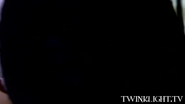 Tattooed Twink`s Hot Anal Ride: Big Cock, Passionate Kissing & Cumshot!