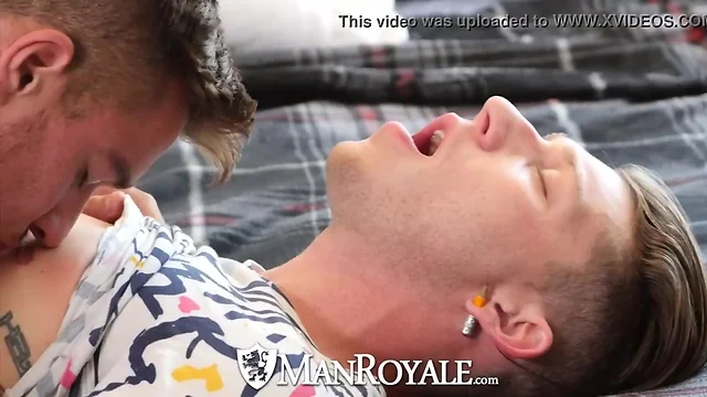 Manroyale paul canon fucks straight stud jordan boss