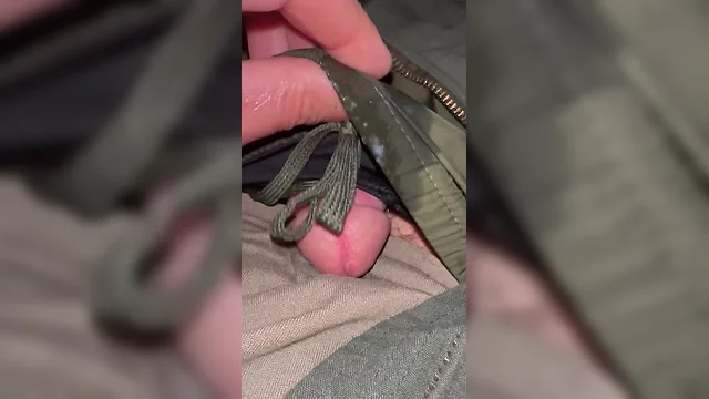 Hot us army soldier jerking off his throbbing cock in the barracks! barracks jerk