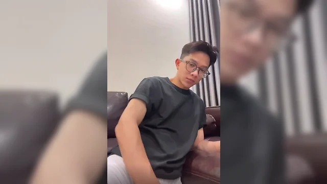 Handsome asian hunks solo cumshot on live webcam tags: anal, webcam, cum, solo, handsome, asian