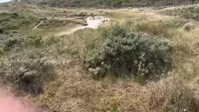 Amateur caught masturbating outdoors on the beach - big cock cumming with strangers cruising!