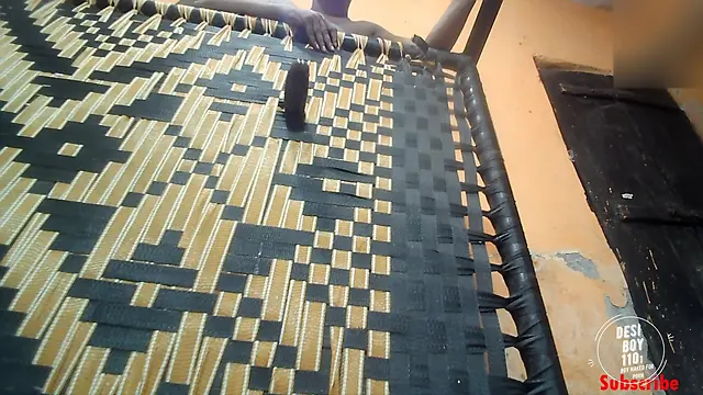 Indian man big cock amateur solo masturbation in palang ke chhed