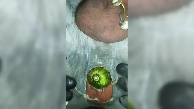 Amateur bear assplaying at work: anal insertions, gape hole & anal toys huge anal