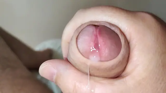 Amateur straight guys big bear cumshots