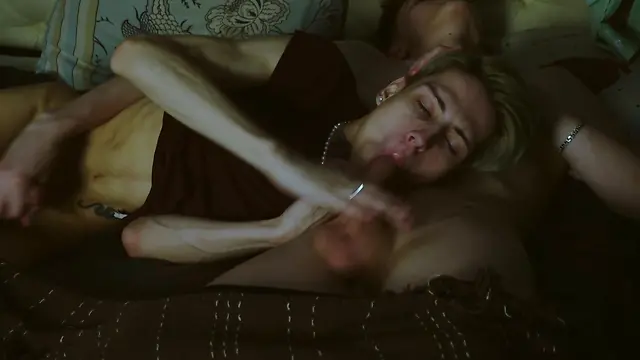 Bareback twinks boys make each other happy real orgasm cumshot blowjob hunk masturbation