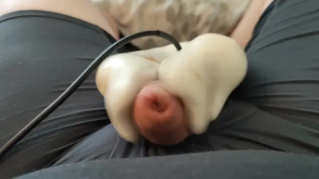 Big cumshots self-shooting ropes of cum: briefs & foreskins vibrator edition