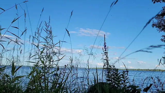 Caught outdoors: amateur kayaker experiments with self bondage at public lake
