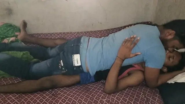 Desi gay movie: secretly seeing big cock man amateur bareback bear