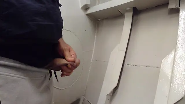 Afraid at work: cumshot and pissing for daddy!