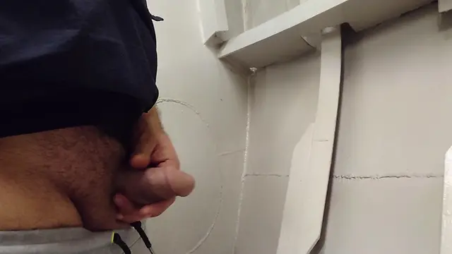 Afraid at work: cumshot and pissing for daddy!