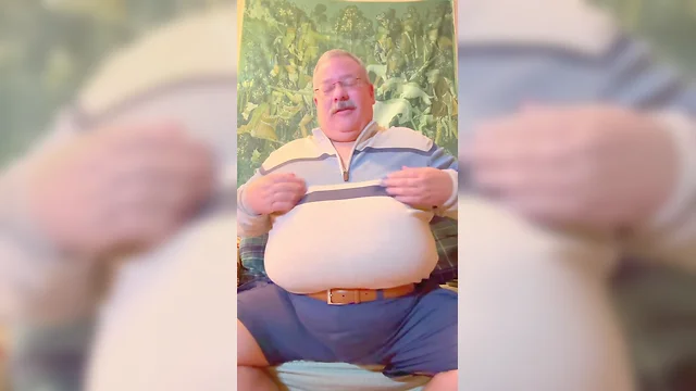 Finlands plump mustached man delivers massive load for your enjoyment