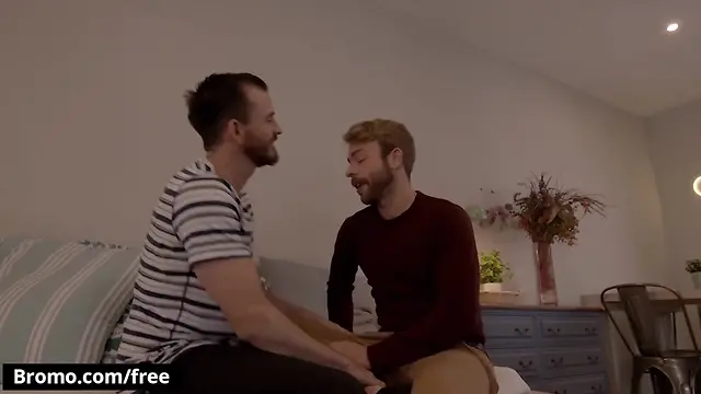 Muscle hunk gabriel phoenix gives franky fox a deepthroat blowjob and rough ass fucking in bromos raw hardcore scene