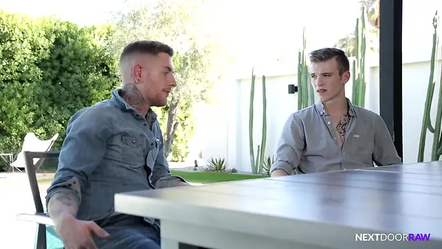 Rough bareback anal with skinny college twink: tattoos, big cock and guys fucking