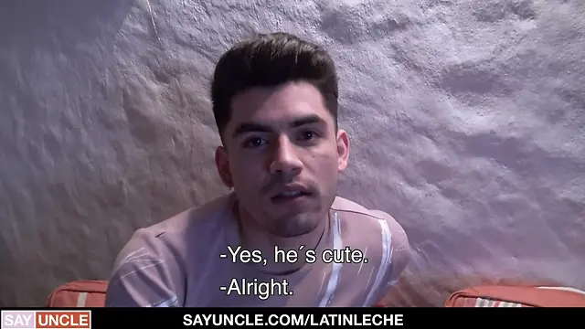 Latino twinks trade cash for anal fun: diego and xstians hot amateur encounter