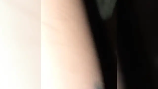 Disfrutando de una orgía anal con heteros latinos al aire libre: mamadas, pajas y una bbc en la fiesta casera de un tío argentino con sus amigos y primos argentinos en grupo