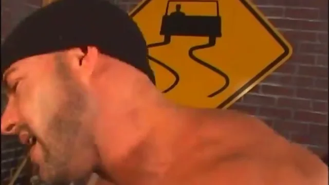 Three Bears, Big Rig Bears - Scene 04
